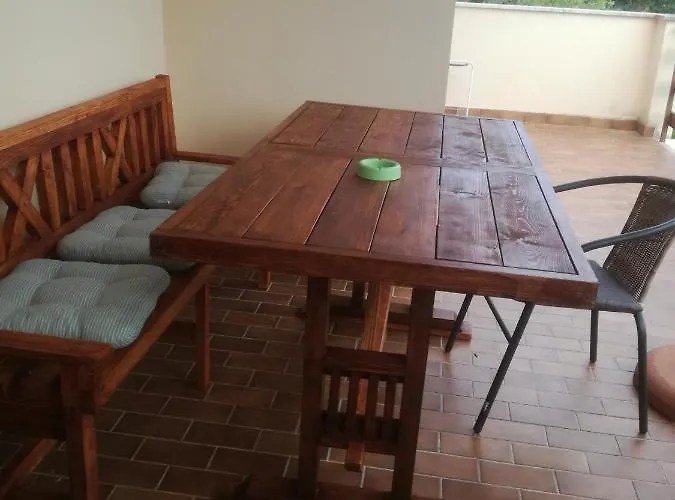 Stojanka 아파트 메덜린