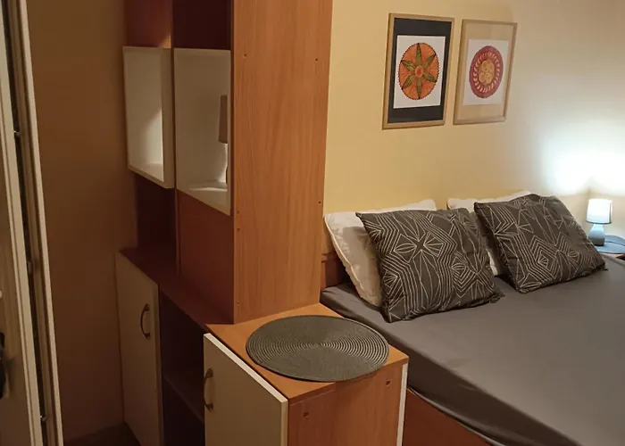 Stojanka * 메덜린