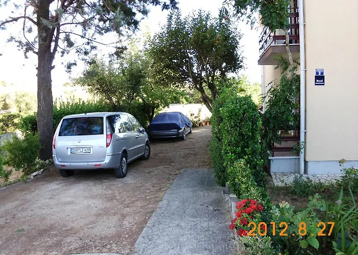 아파트 Stojanka 메덜린