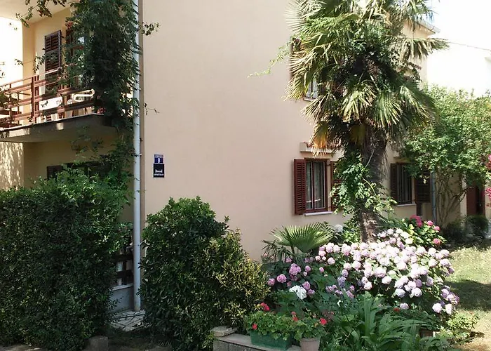 Stojanka * 메덜린