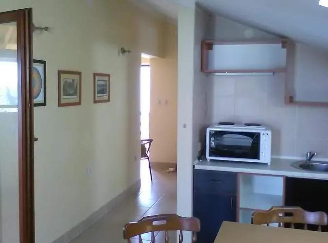 아파트 Stojanka 메덜린