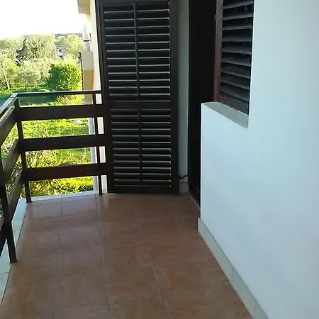 Stojanka Apartamento